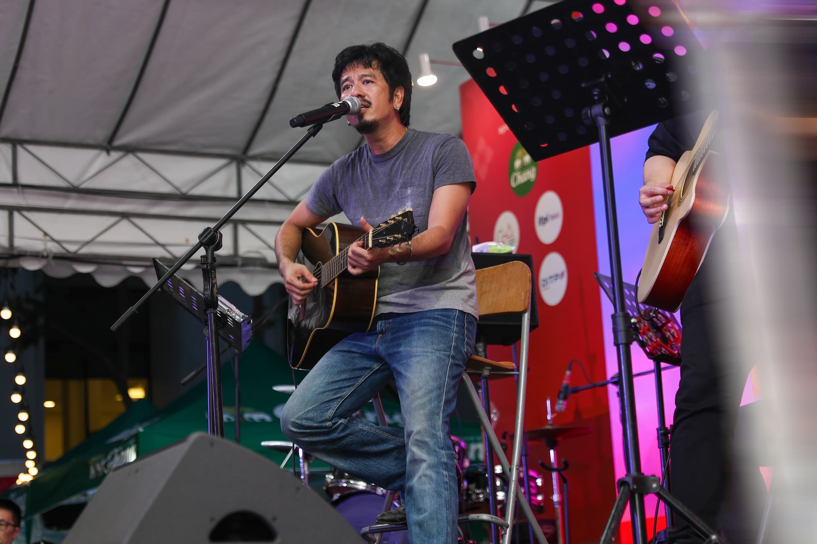 Lham Somphol Rungphanit performing at the MCI-organised mini-concert, Thai Festival in Singapore 2026
